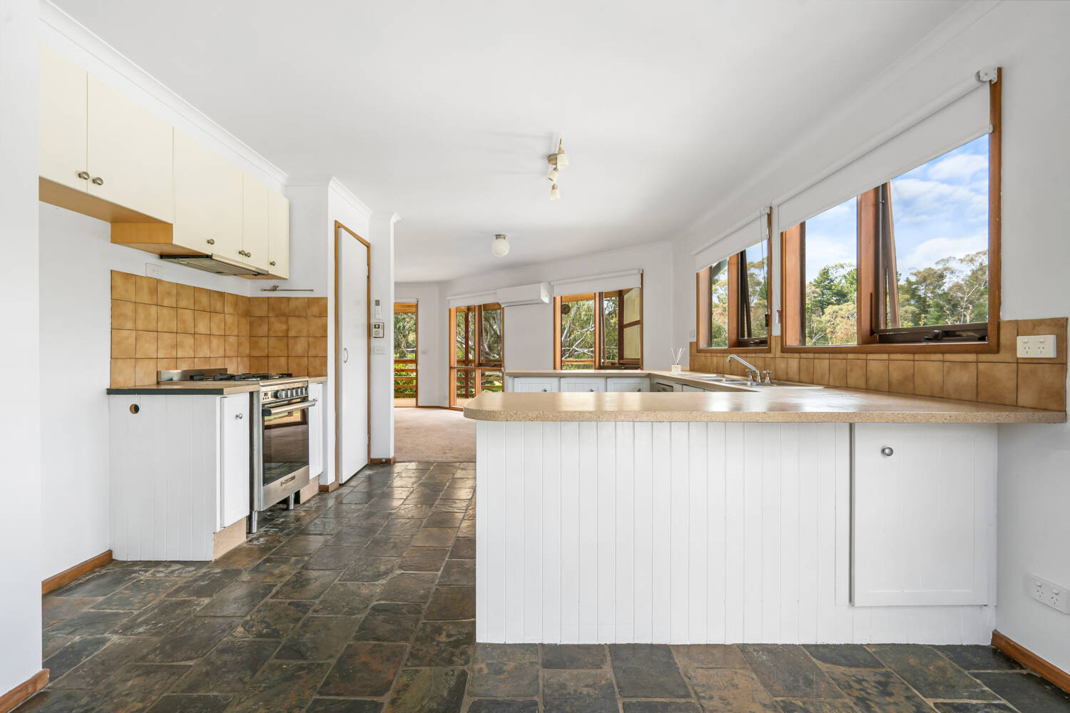 62 Railway Place Macedon