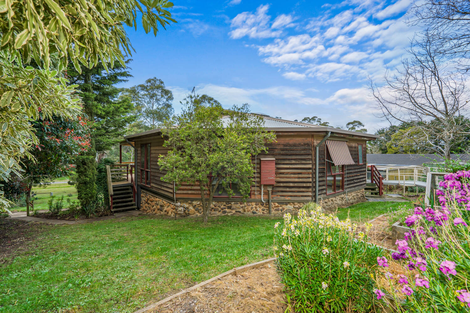 62 Railway Place Macedon